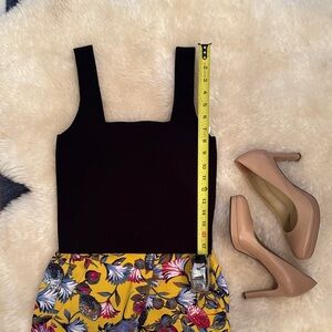 Equipment Black form fitting top